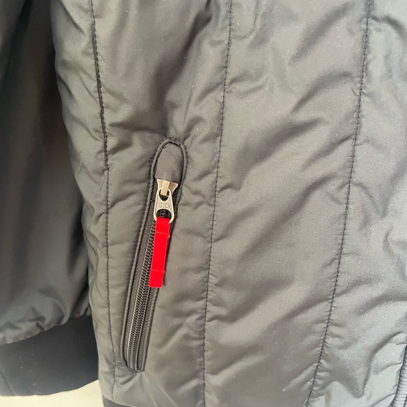 The North Face Kids Black and Red Reversible Jacket with High Collar - Picture 4 of 14